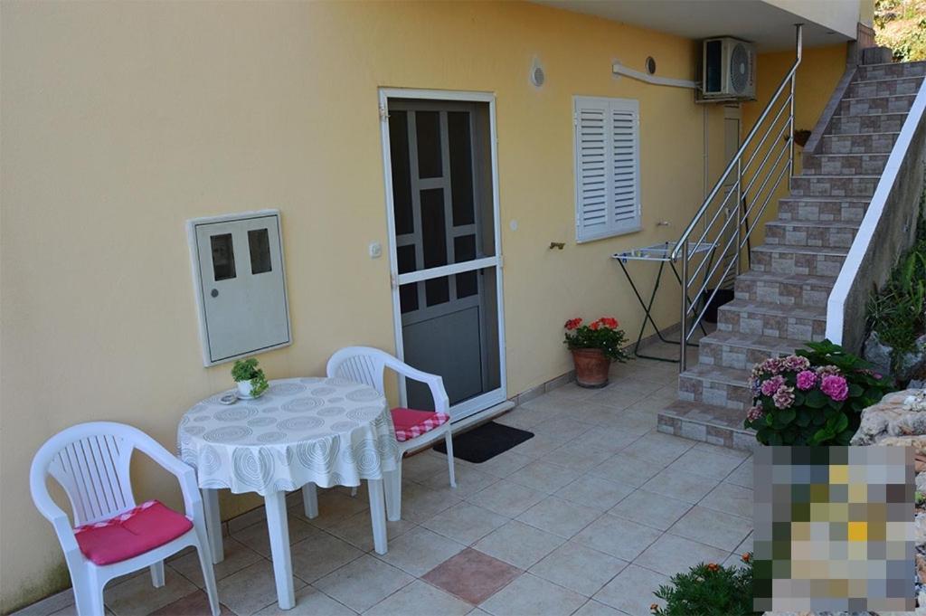 Studio Apartment In Preko With Sea View, Terrace, Air Conditioning, Wi-Fi Экстерьер фото